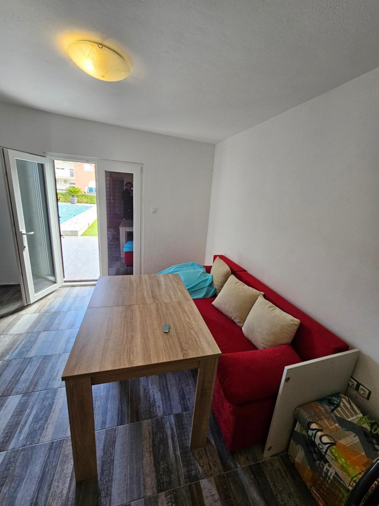 Chill Out Beach Apartments Traù Esterno foto