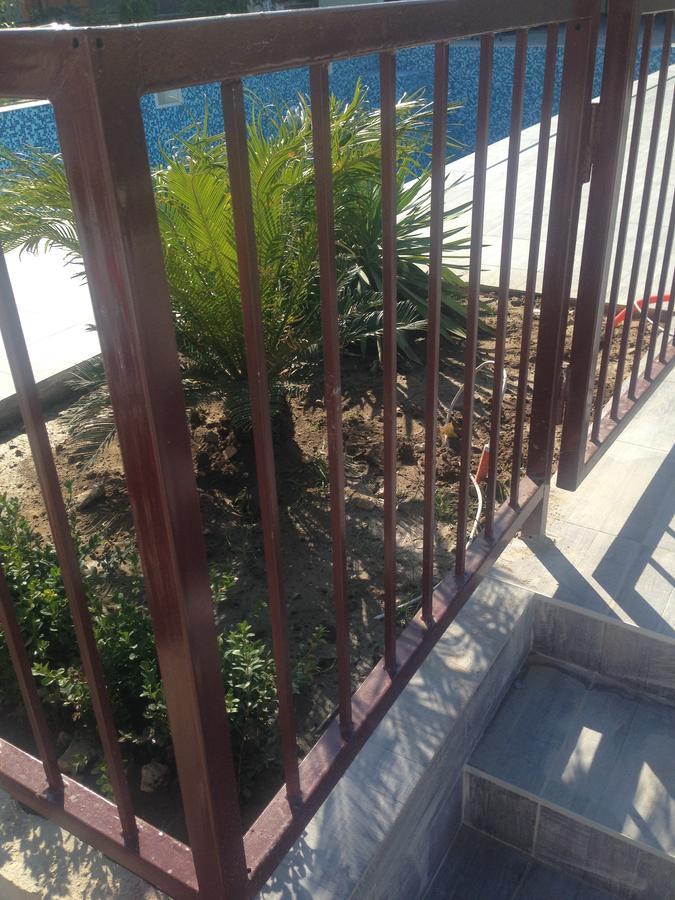 Chill Out Beach Apartments Traù Esterno foto