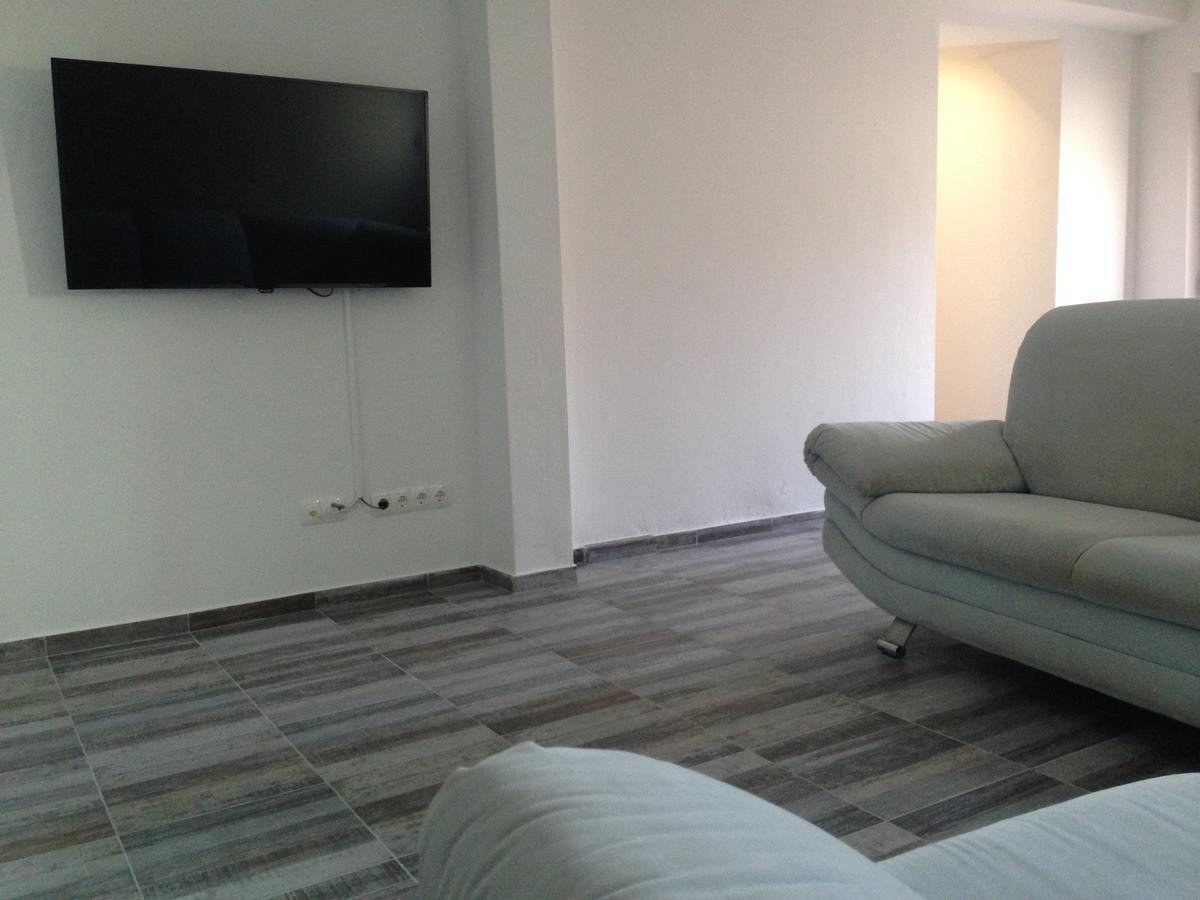 Chill Out Beach Apartments Traù Esterno foto
